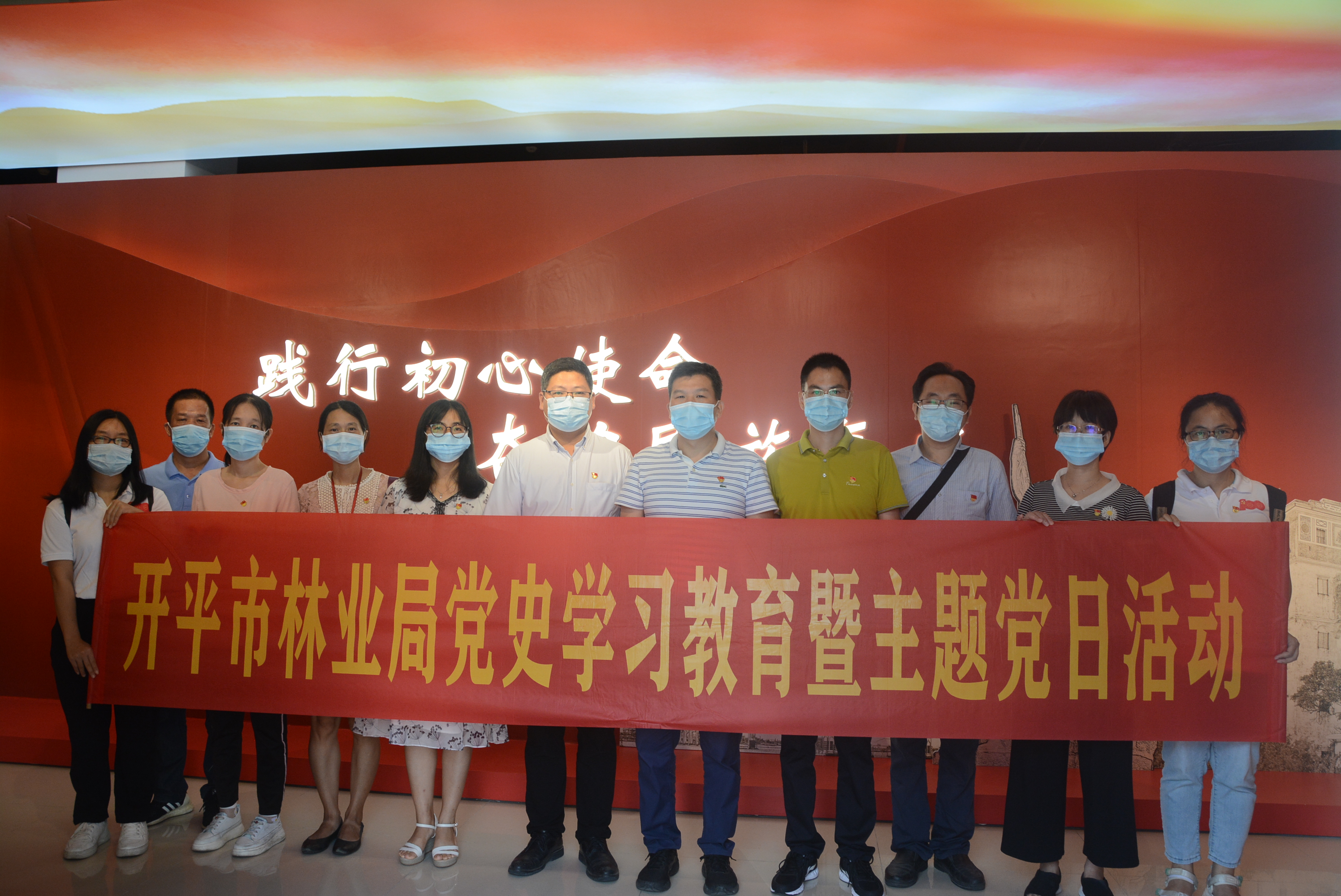 图文展.jpg