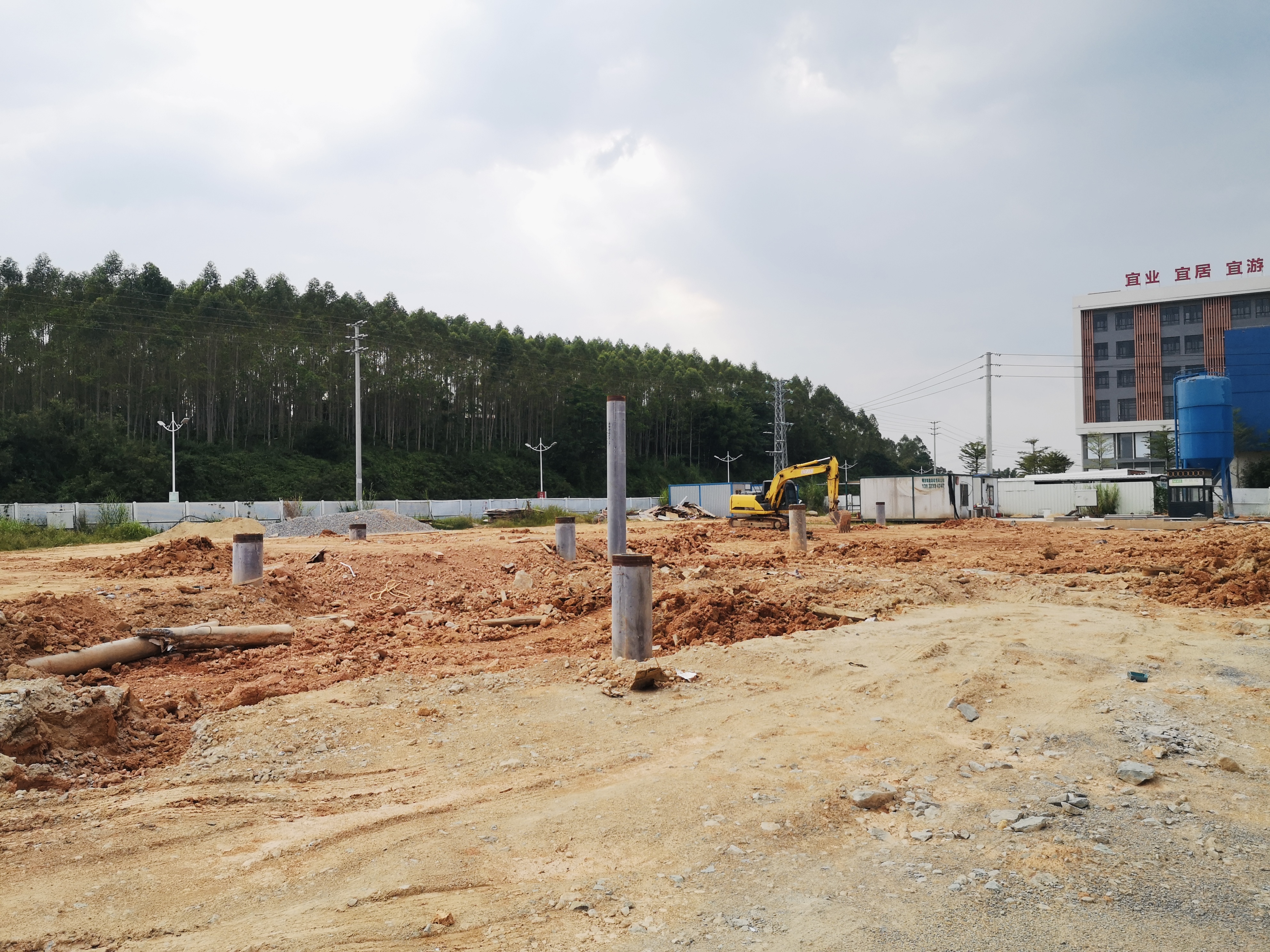 2纳成广泰公司工地施工现场.jpg