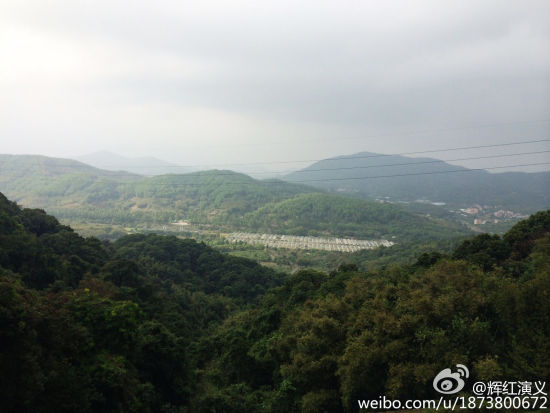 帽峰山（via@辉红演义）